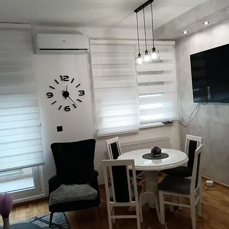 City011 Apartment *